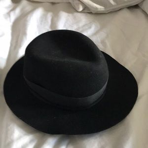 Anda & Masha black hat